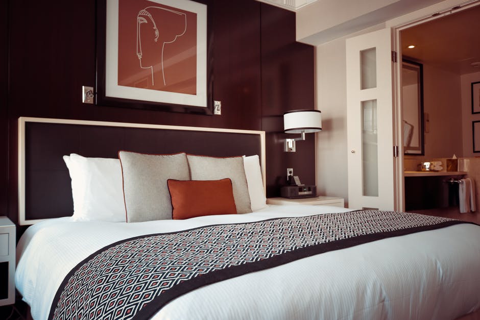 How to make your bed at home like 5-star hotel